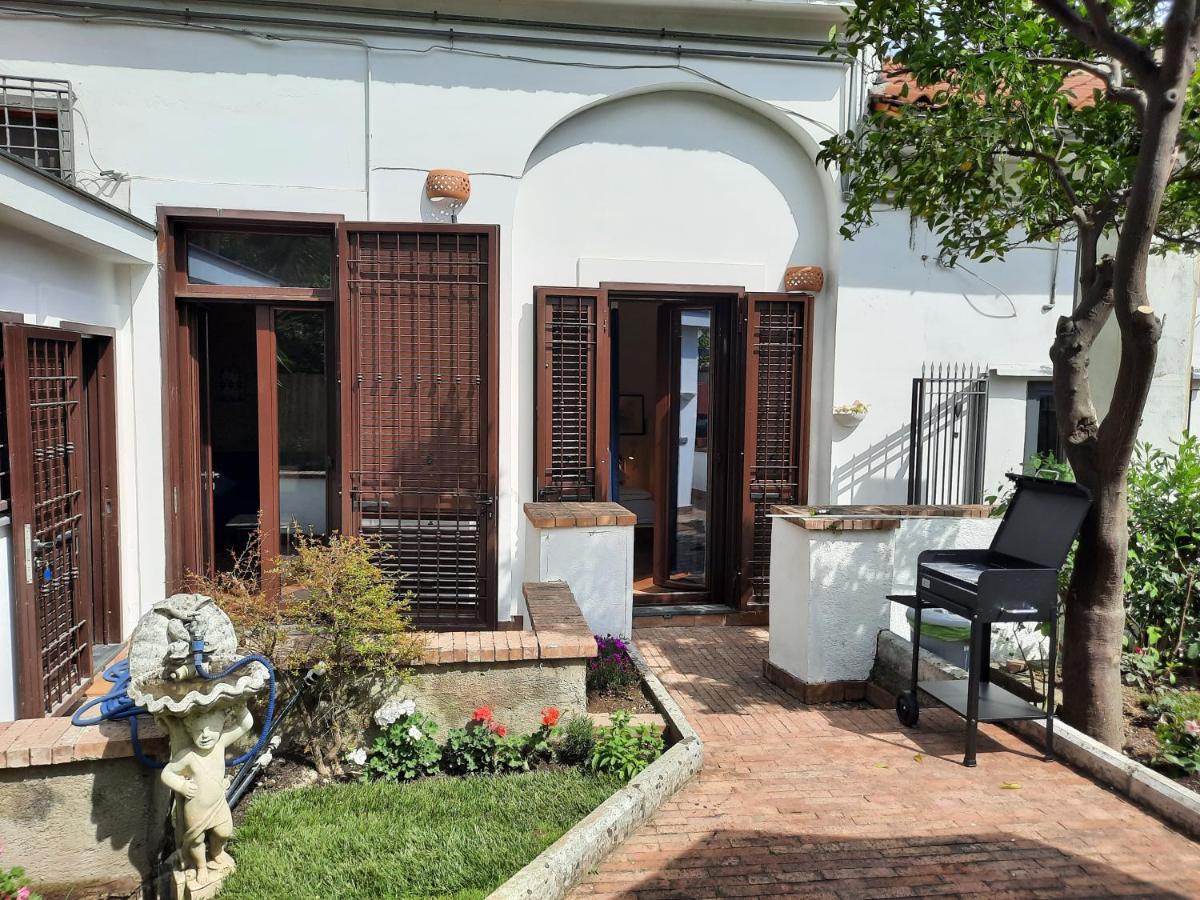 House Garden San Lorenzo Salerno Eksteriør billede